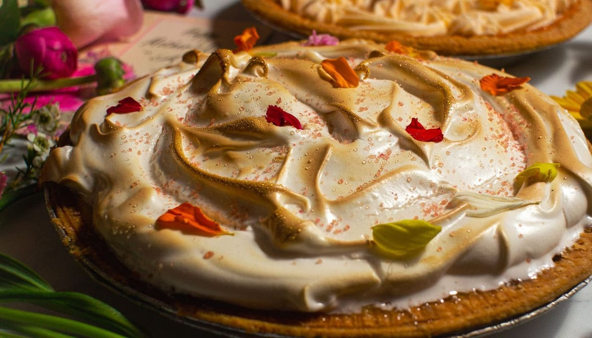 Petee's Pie Company by null