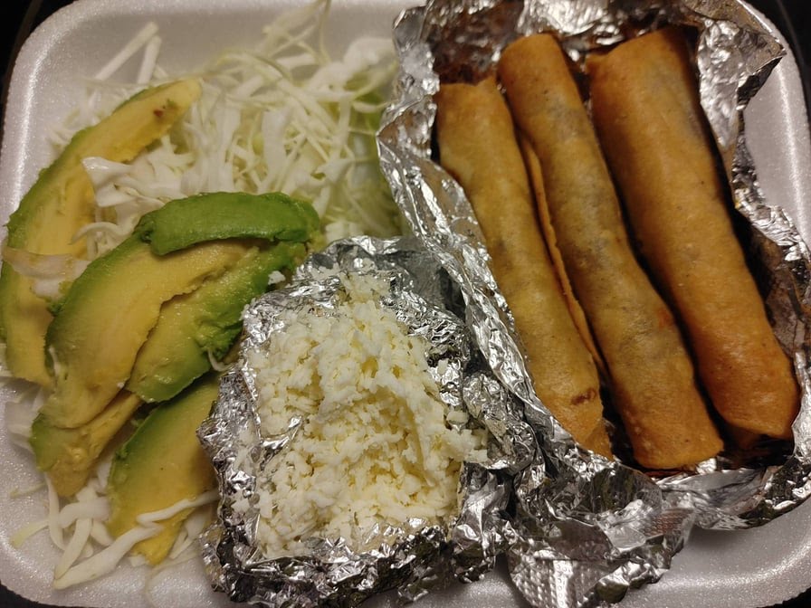 Tacos Al Vapor Estilo Monterrey by null