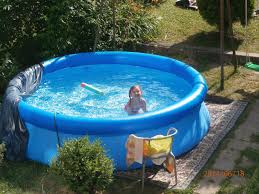 rajce.idnes.cz bazen|V bazénu-léto 2010 – ldp – album na Rajčeti