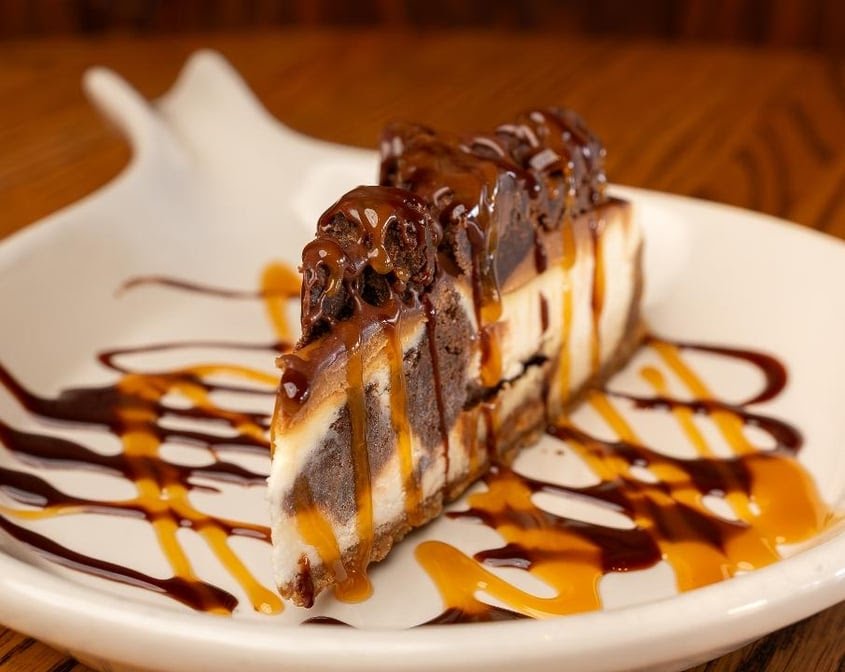 Lew's Grill & Bar by null