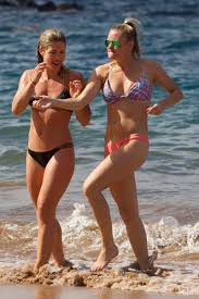 Arrow emily bett rickards bikini photos actress banging body maui jpg x Emily bett rickards sexy
