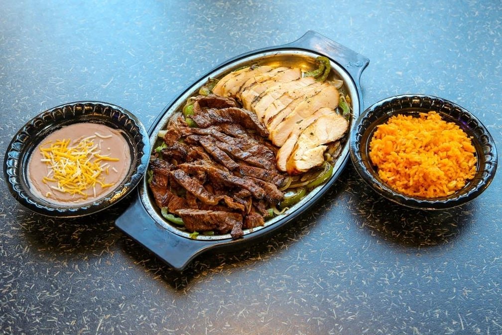 El Rey Taqueria by null