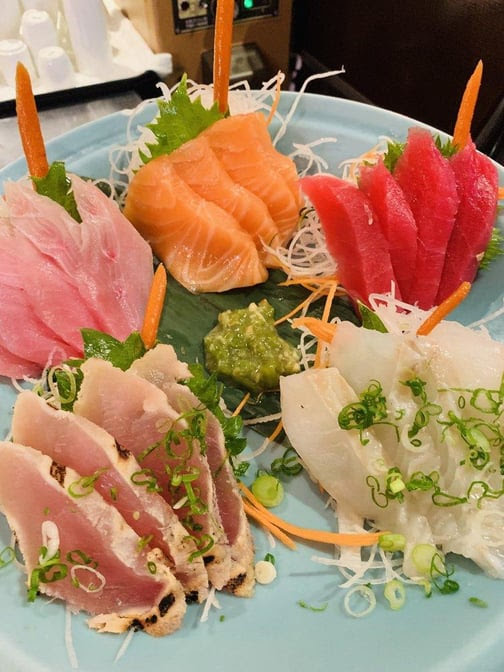 Yamariki Sushi by null