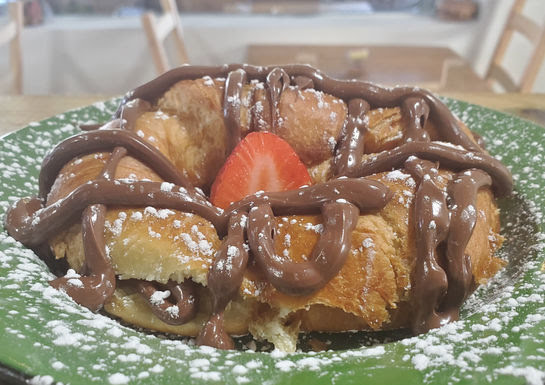 Bulegreen Cafe Yard by null