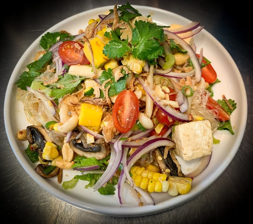 Pomelo | Thai Boutique Restaurant by null