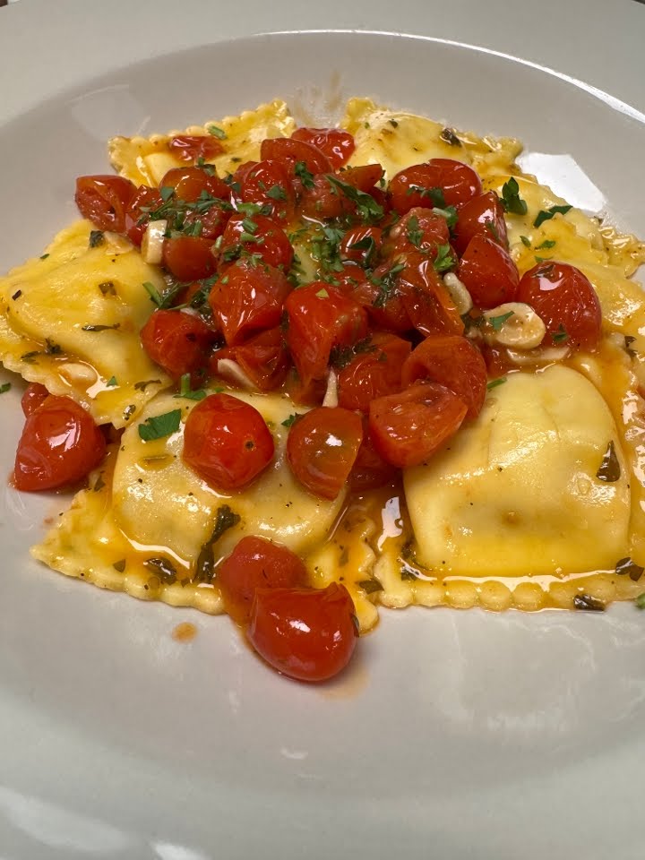 Baonecci Restaurant by null