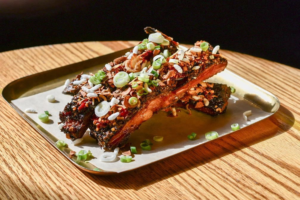 Rocco's Sports & Rec by null