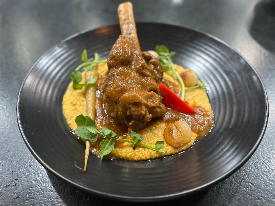 Altamirano Restaurant & Bar by null