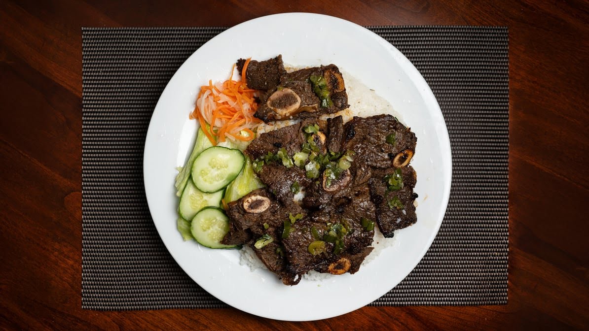 Lua Vietnamese Restaurant by null