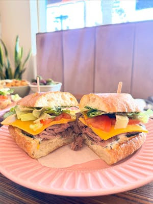 Mingle + Graze by null