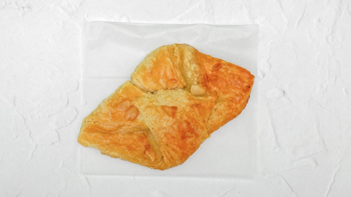 Fay Da Bakery by null