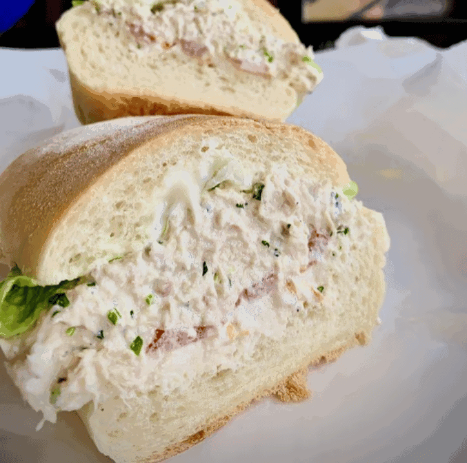 Palermo II Delicatessen by null