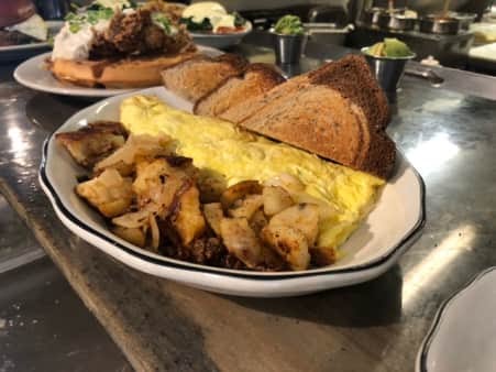 Sneakers Bistro by null