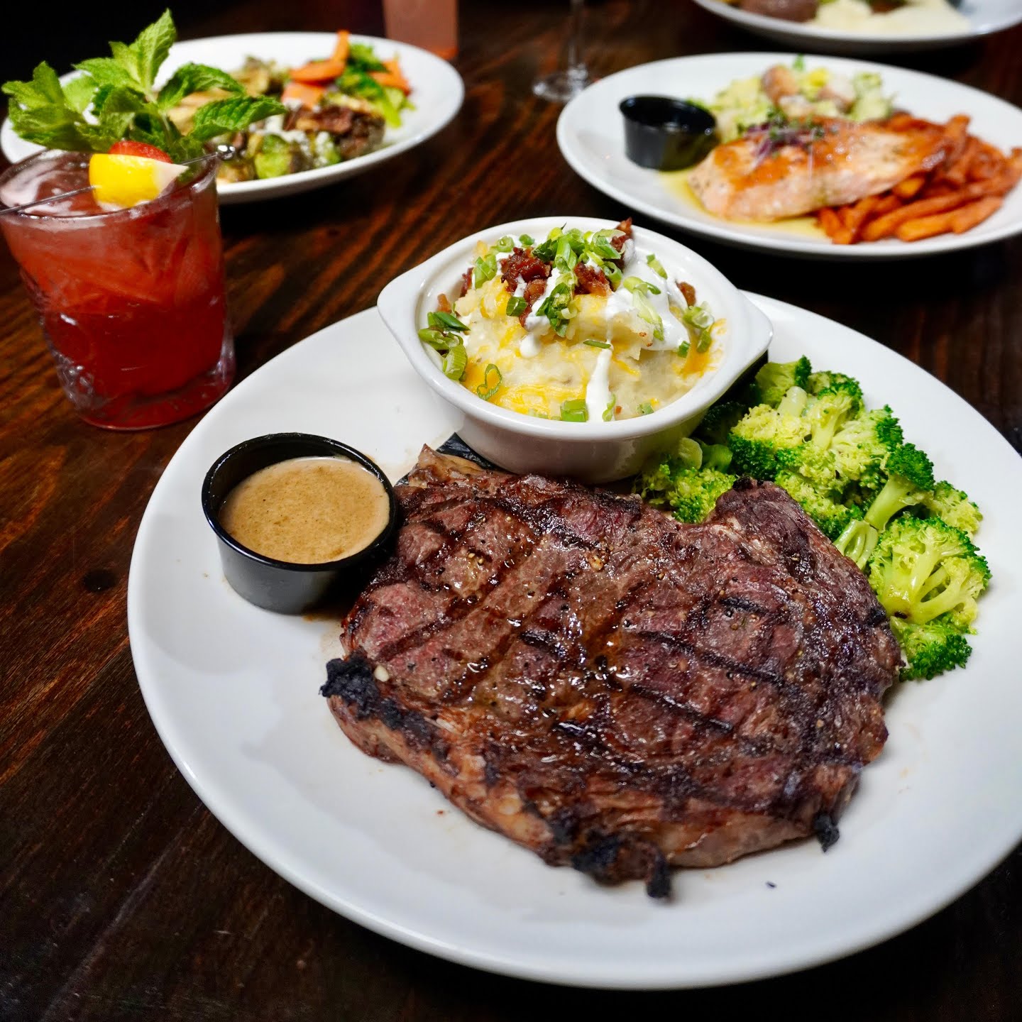 Pour Behavior by null