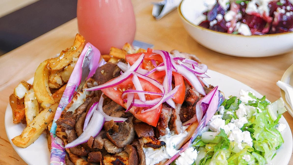 Medusa The Greek by null