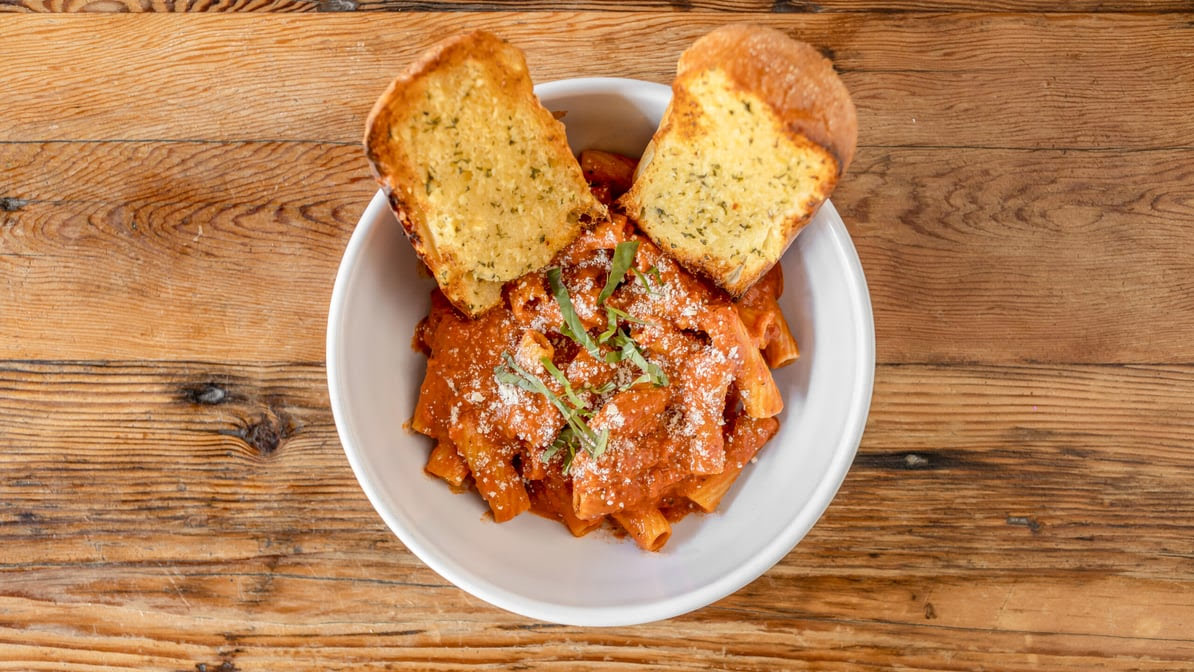 Milana's New York Pizzeria by null