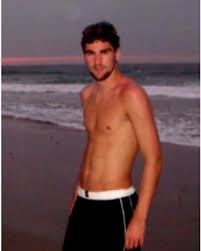 skinny flat chest|I've always been bullied for being too thin/flat chested but now I'm  embracing it 🥰 : r/FreeCompliments