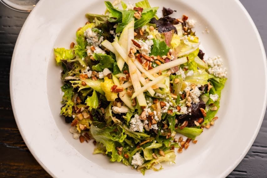 Renny's Grill & Bar by null