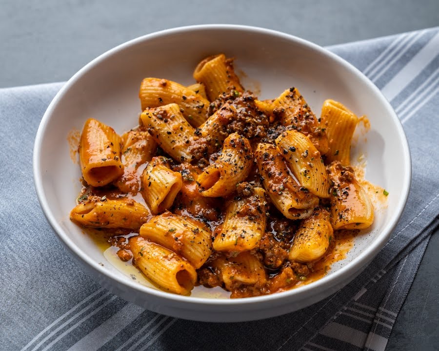 Thompson Italian by null