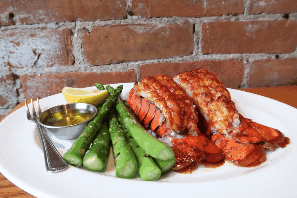 Real Seafood Company by null