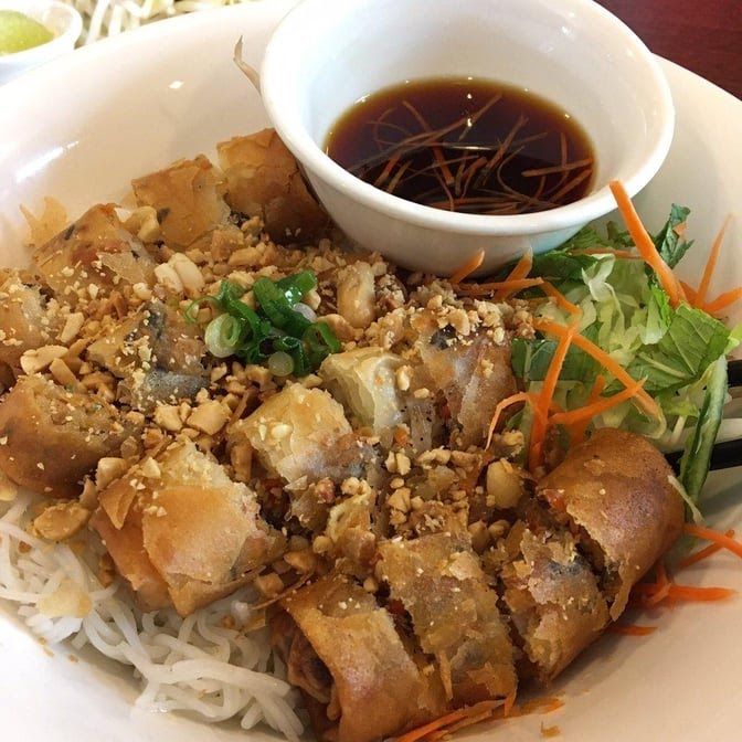 Vivi's Vietnamese Noodle House by null