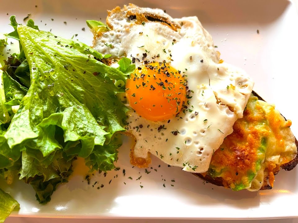 Lea French Cafe Michigan Avenue by null