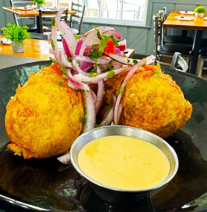 Autentico (Formerly Pio Pio) by null