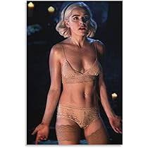 Kiernan shipka latexagent nono xvw jpg x Kiernan shipka