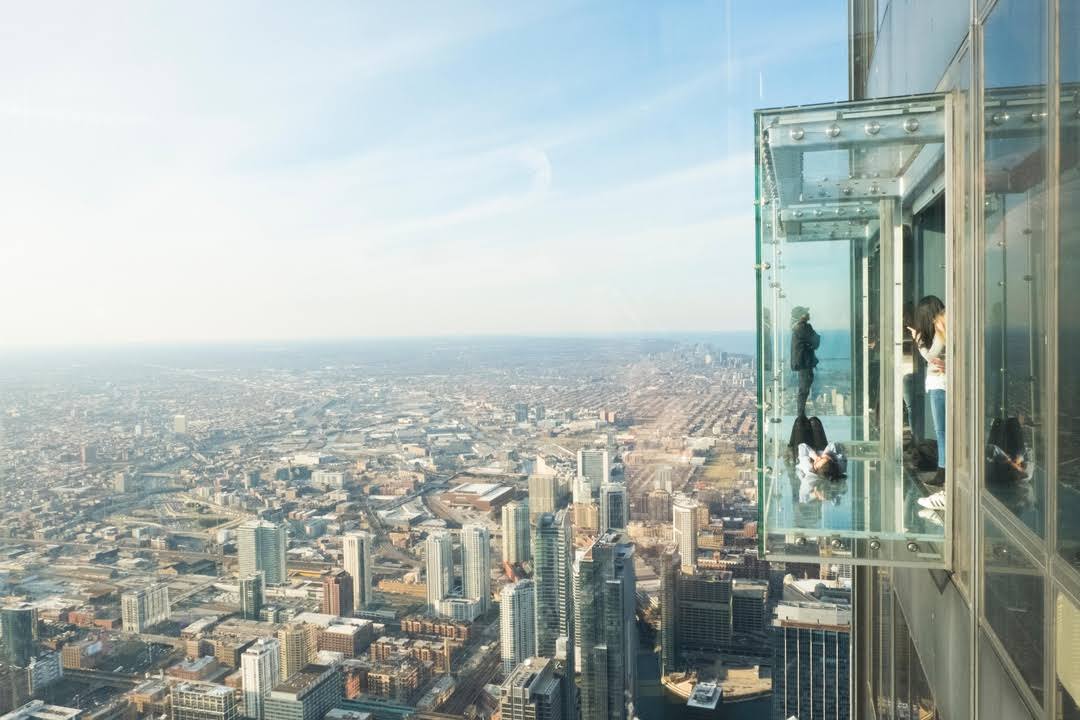 Skydeck Chicago image