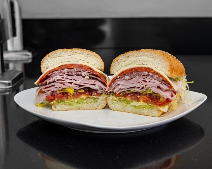 Brother's Deli & Co by null