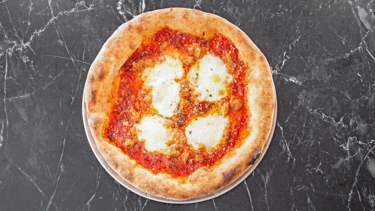 Kuro Artisanal Pizza by null