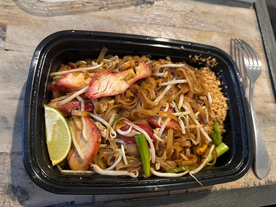 Nakhon Sawan Thai Restaurant by null