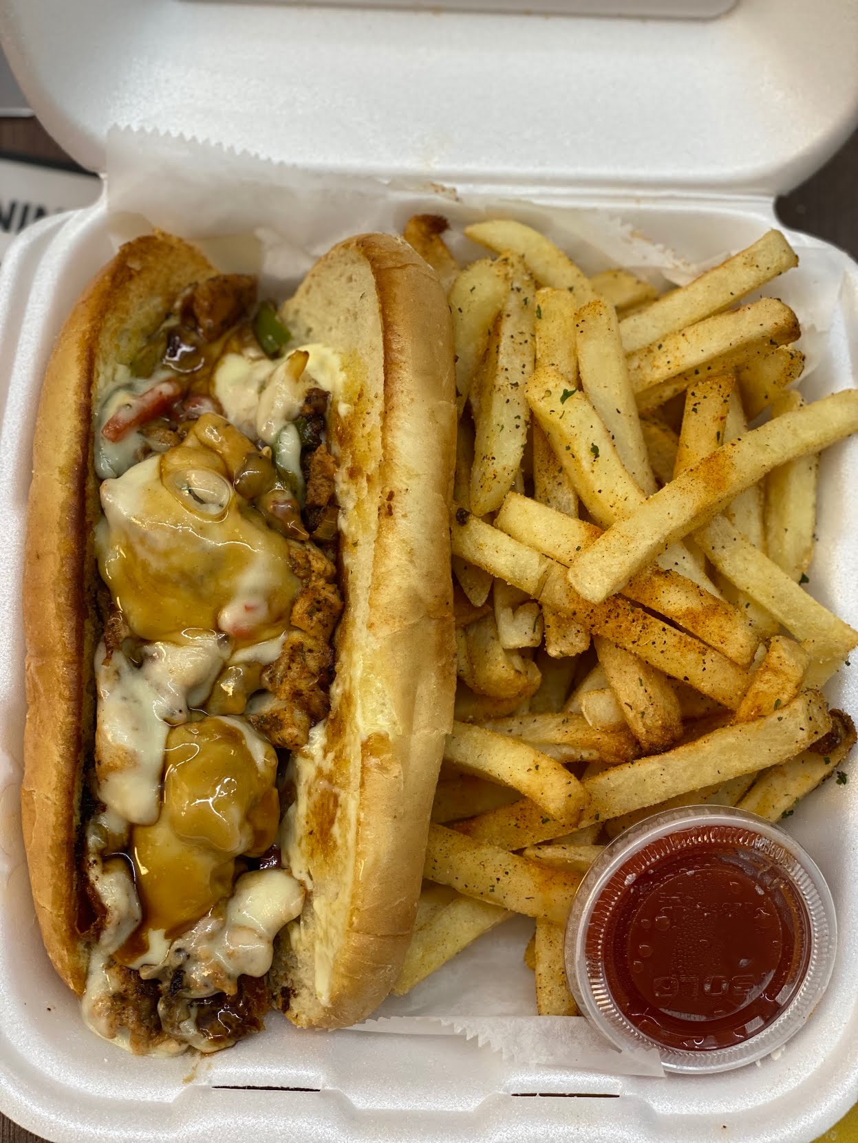 JDS SUMMERHILL VARIETY DELI by null