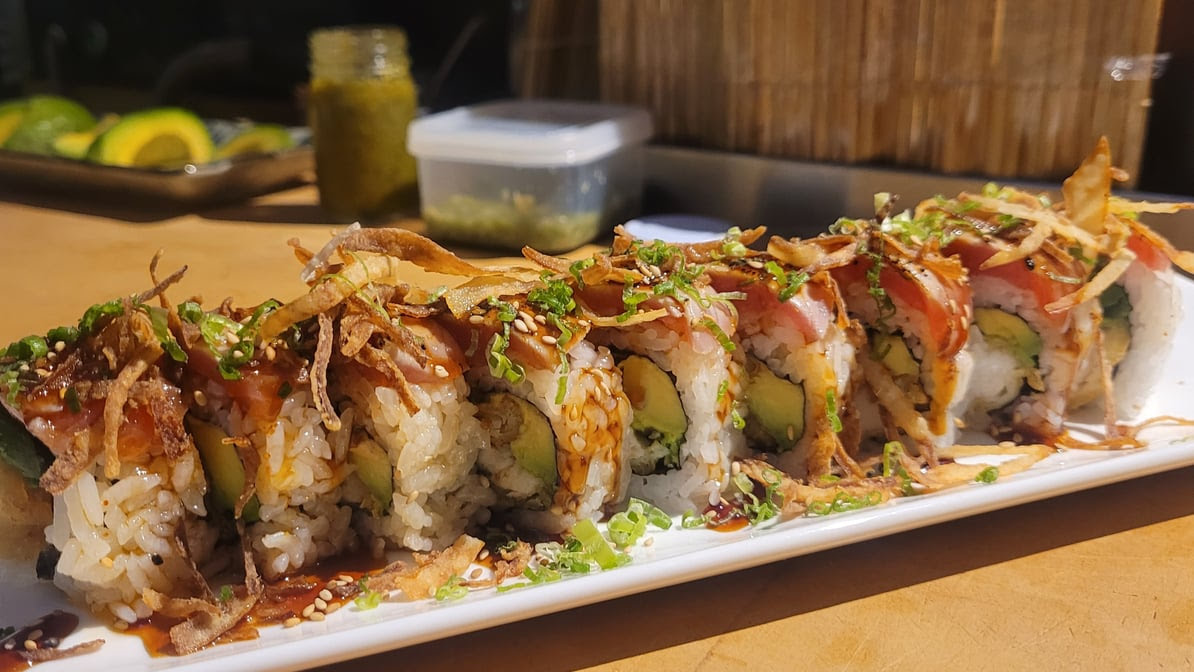 RIZE THAI SUSHI by null