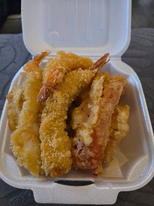 Friends Sushi & Bento Place by null