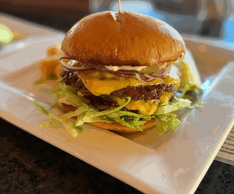 Ray J's American Grill by null