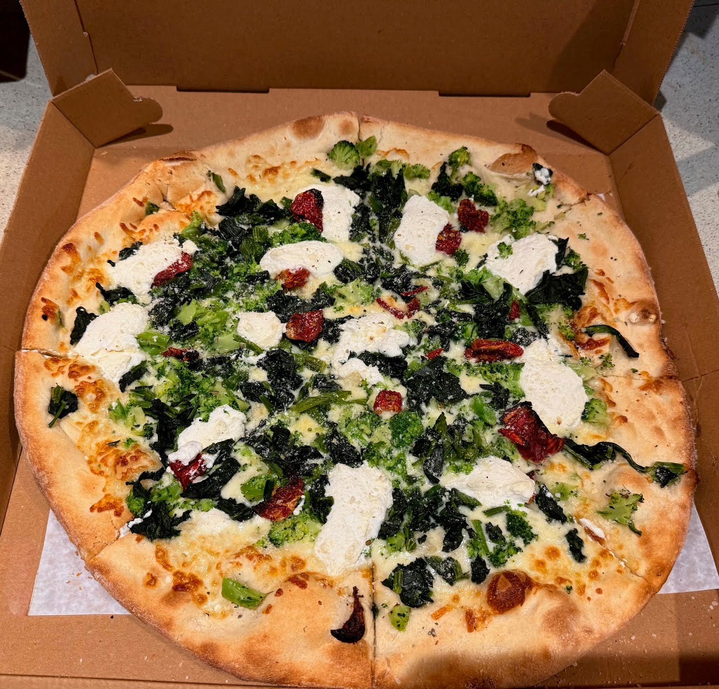 Romeo's Restaurant & Pizza by null