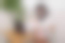 白百合みなみlovepop|白百合みなみのアダルト単品コンテンツ「白百合みなみ はにかむ笑顔がキュートすぎる色白美少女の柔らかそうな下半身！制服セーター」 | ラブポップR18