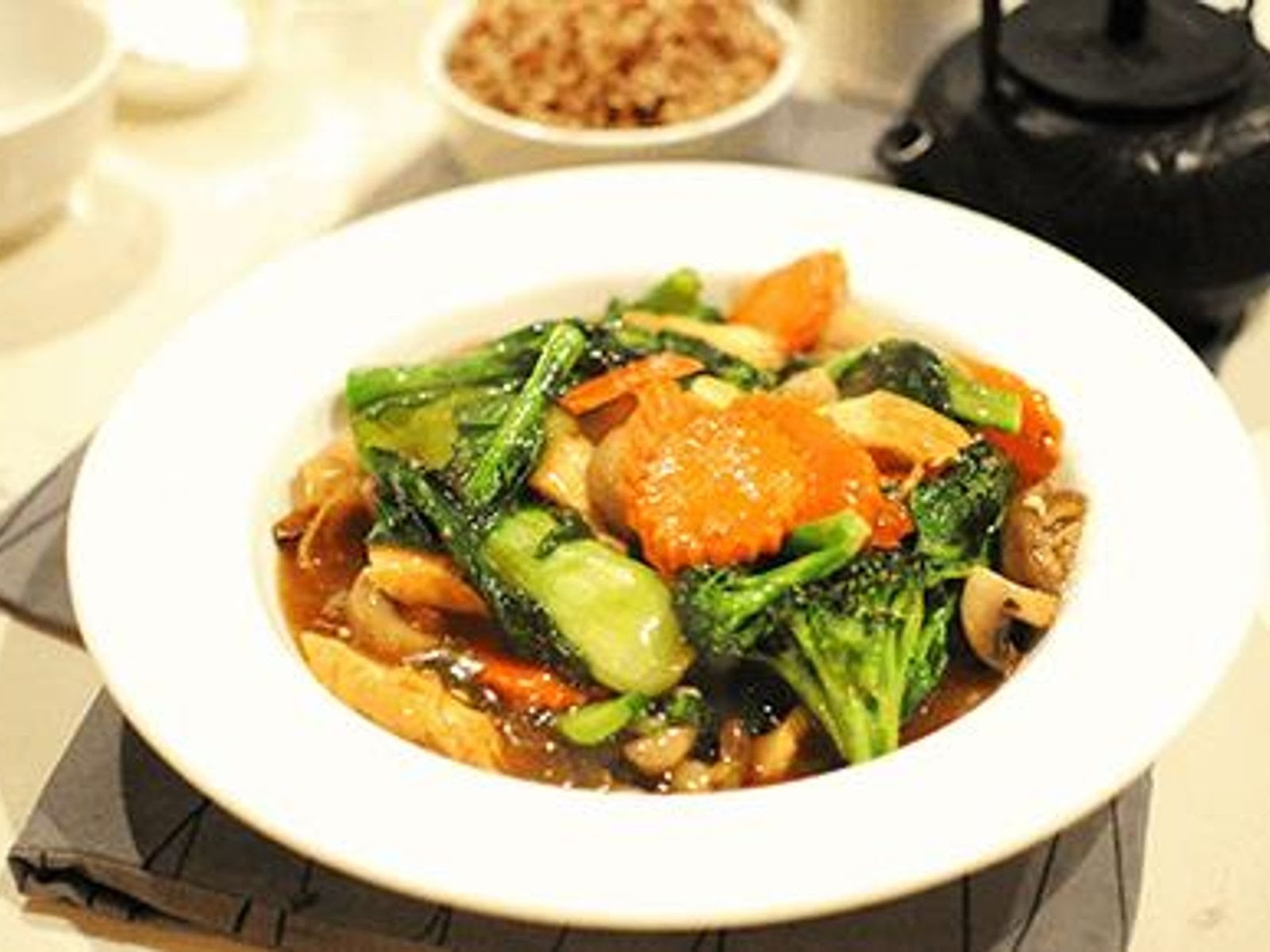 Araya's Place by null