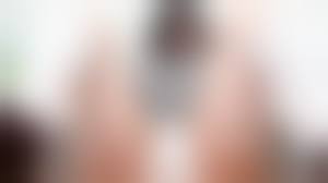 白百合みなみlovepop|白百合みなみのアダルト単品コンテンツ「白百合みなみ はにかむ笑顔がキュートすぎる色白美少女の柔らかそうな下半身！制服セーター」 | ラブポップR18