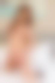 erected shemale|Erect Beautiful shemale undressed as a Pirate - photo 7 - aShemaletube.com