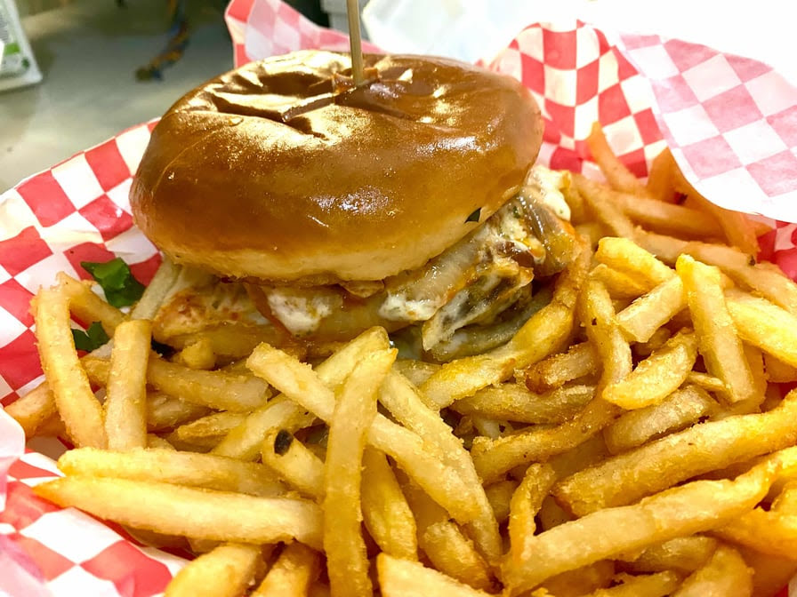 Encantto bar & grill by null