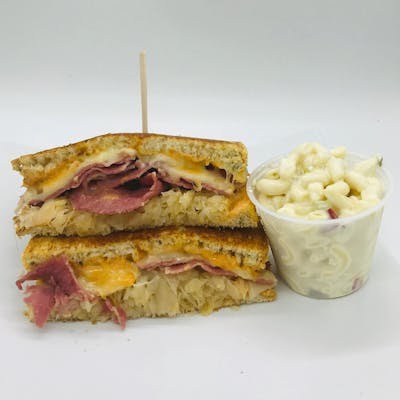 Reggie's Deli & Cafe by null