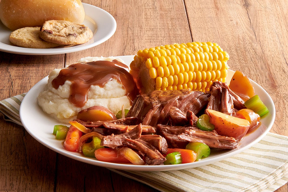 Golden Corral Buffet & Grill by null