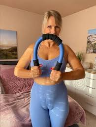 Purple dildo pink pussy jpg x Milf camel toe