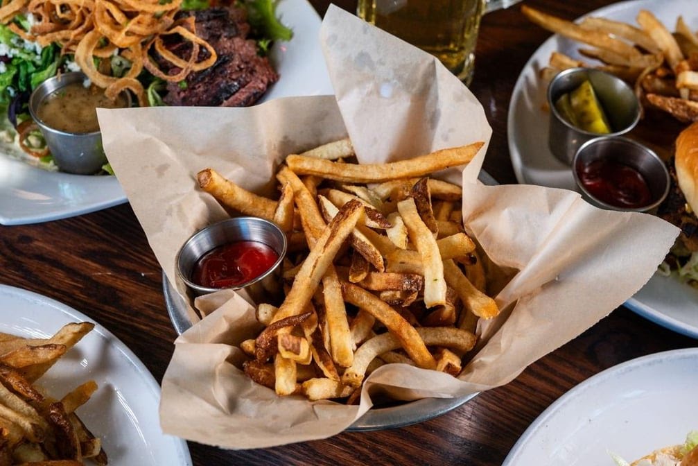 The League Kitchen & Tavern by null