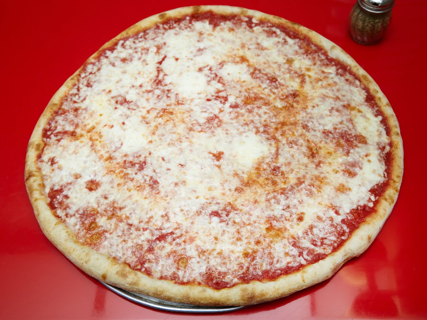 Gino’s Pizzeria by null