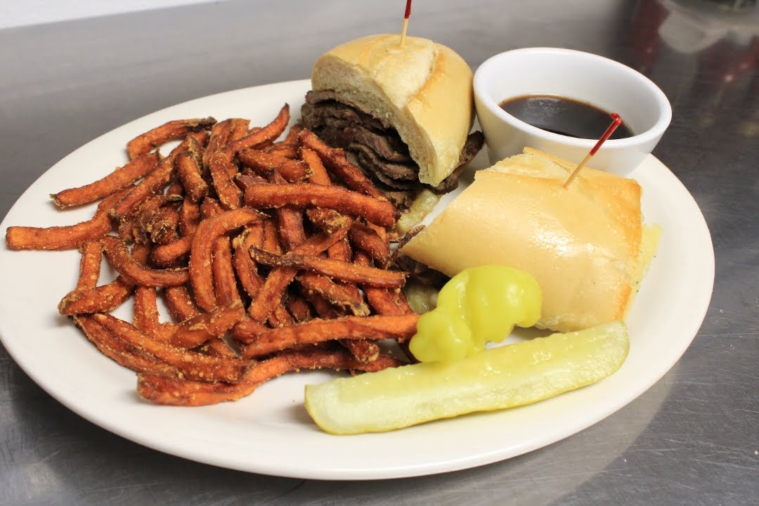 Merchant & Main Grill & Bar by null