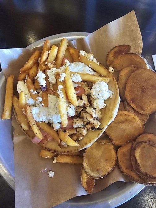 Gus & Andy's Kitchen & Bar by null