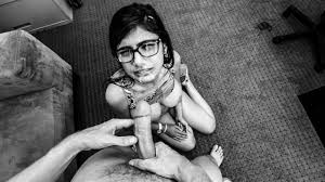Mia khalifa blowjob jpg x Mia khalifa blowjob